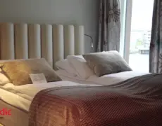 Descubre la belleza del Hotel Scandic Ishavshotellet en Tromsø, Noruega – ¡Una experiencia única en el corazón del Ártico!
