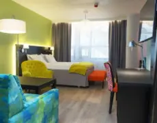 Descubre la comodidad y elegancia del Hotel Thon Vika Atrium en Oslo, Noruega