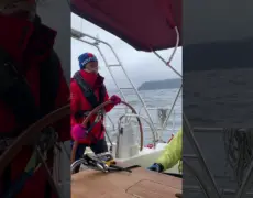 Descubre la aventura de una travesía en velero por los impresionantes Fiordos de Noruega